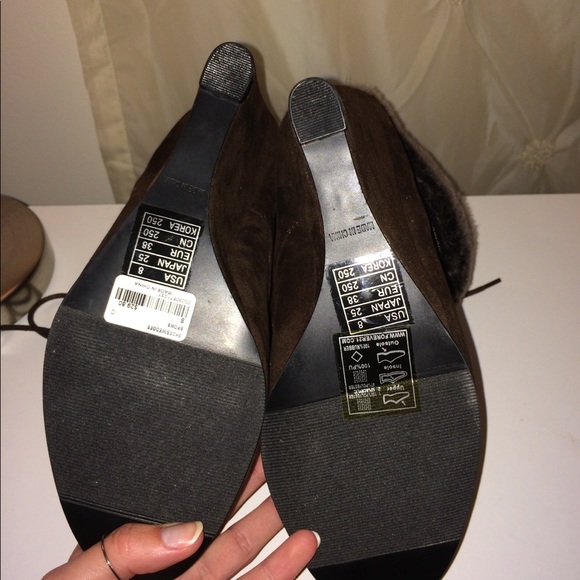 Booties, lace up with faux fur trim, 8 - Picture 5 of 7